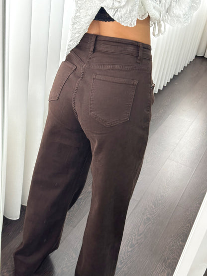 Calças com cintura assimétrica Brown