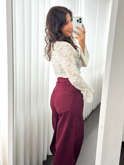 Balloon Jeans Cherry