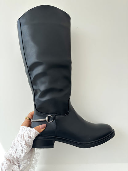 Botas Cano Alto pretas