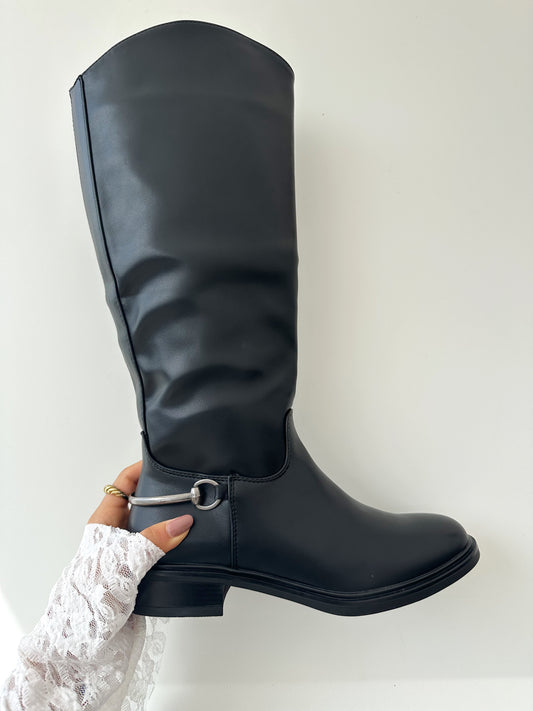 Botas Cano Alto pretas