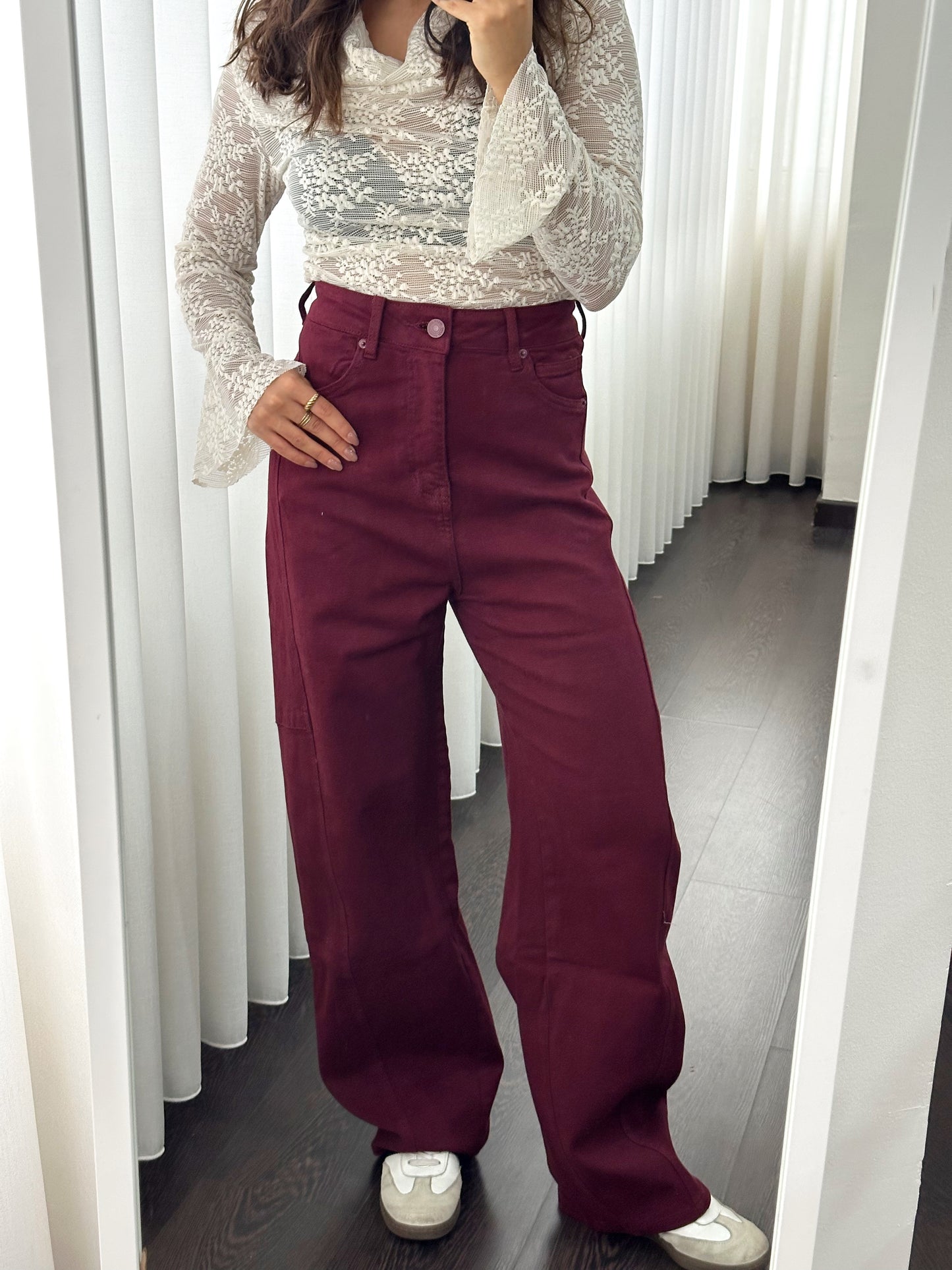 Balloon Jeans Cherry